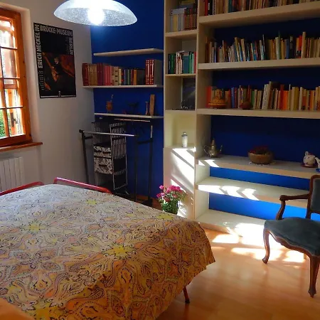 Spacious In With Solarium Holiday home Monteciccardo